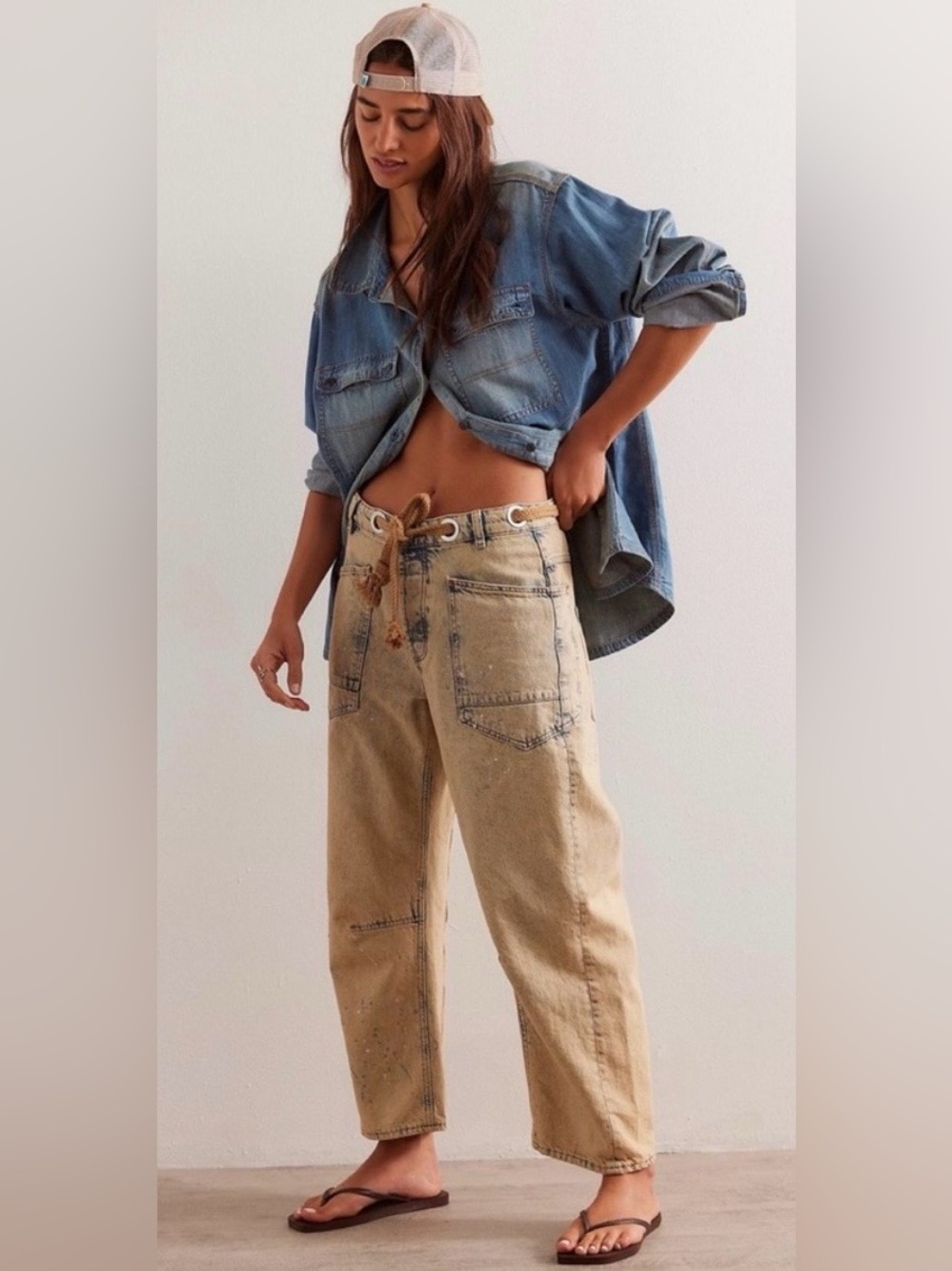 Free People We The Free Moxie Low Slung Pull On Barrel Jeans - Size 29